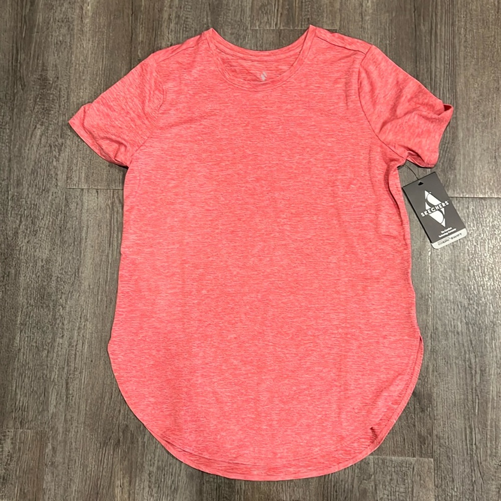 Skechers GO DRI SWIFT top sz small
